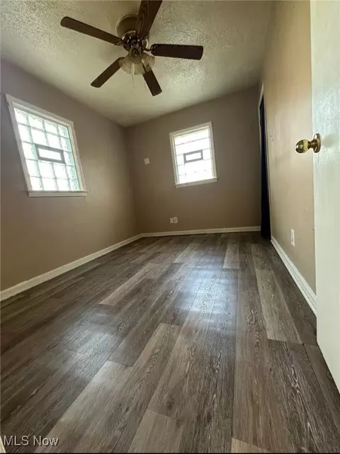 42195 Adelbert St, Elyria, OH 44035 photo 10