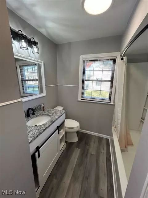 Bath - 81 Romaine Ave, Boardman, OH 44512 photo 1 of 2