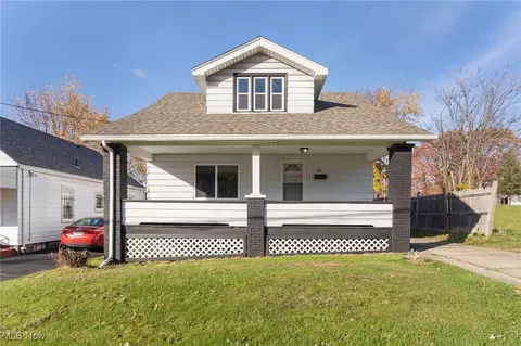164 E Avondale Ave, Youngstown, OH 44507