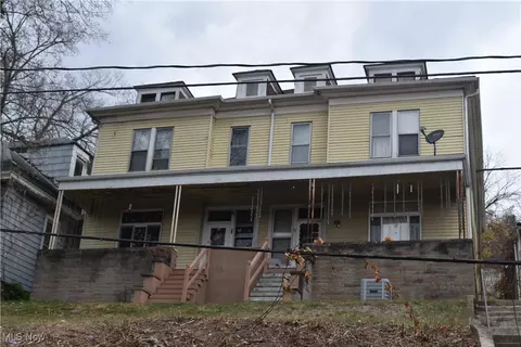 13 S 15 S 10th St, Martins Ferry, OH 43935