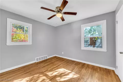 295 E 264th St, Euclid, OH 44132 photo 16