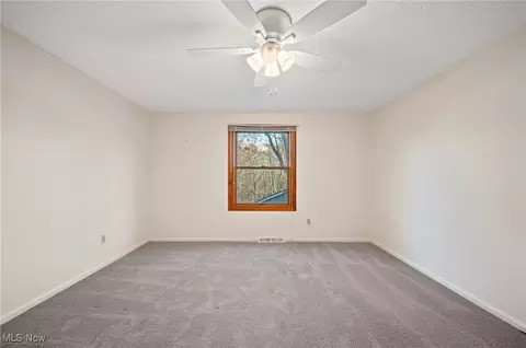 Bedroom - 37630 Bunker Hill Dr, Solon, OH 44139 photo 7 of 8