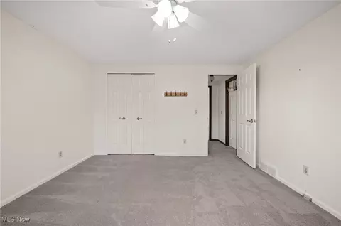 Bedroom - 37630 Bunker Hill Dr, Solon, OH 44139 photo 6 of 8