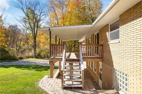 Exterior - 3240 Copley Rd, Akron, OH 44321 photo 3 of 6