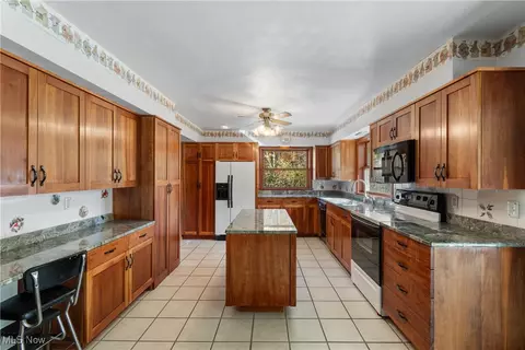 Kitchen - 3240 Copley Rd, Akron, OH 44321 photo 1 of 5