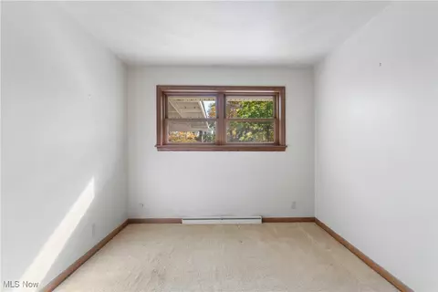 Bedroom - 3240 Copley Rd, Akron, OH 44321 photo 7 of 8