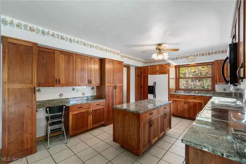 Kitchen - 3240 Copley Rd, Akron, OH 44321 photo 2 of 5