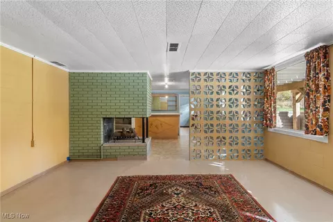 Living - 3240 Copley Rd, Akron, OH 44321 photo 5 of 5
