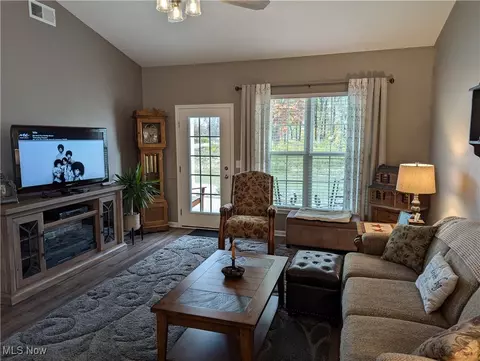 116 W Spring Dr, Elyria, OH 44035 photo 15