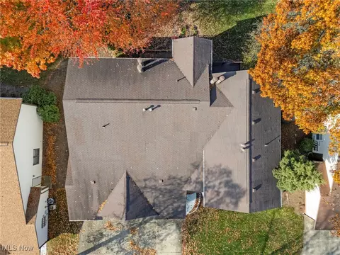 View/Area - 1818 Harbour Cir NW #12D, Canton, OH 44708 photo 9 of 10