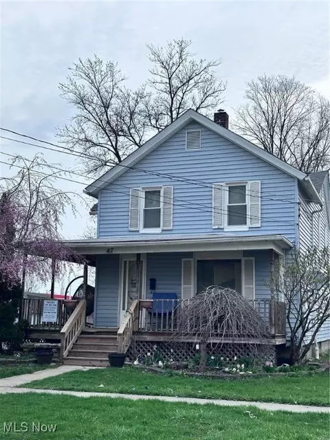 47 Swan St, Geneva, OH 44041