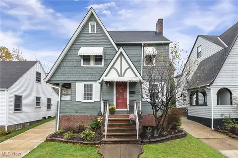 4357 W 61st St, Cleveland, OH 44144