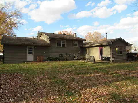 Exterior - 6875 Colleen Dr, Boardman, OH 44512 photo 3 of 3