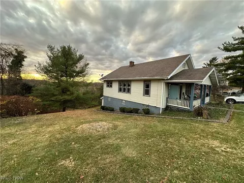 61960 Fairview Rd, Barnesville, OH 43713 photo 5
