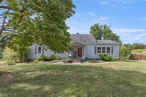 54340 Brackin Rd, Martins Ferry, OH 43935