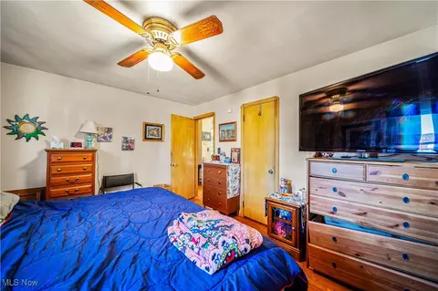 704 Babbitt Rd, Euclid, OH 44123 photo 25