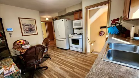 704 Babbitt Rd, Euclid, OH 44123 photo 14