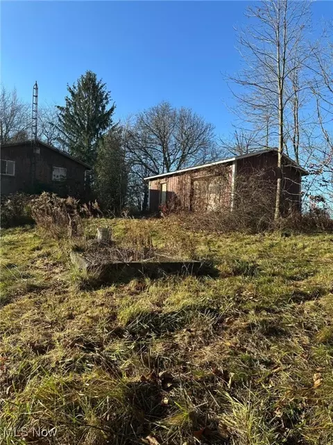 5335 Beckwith Rd, Kingsville, OH 44048