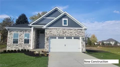 7051 Heritage Park Ave NW, Massillon, OH 44646