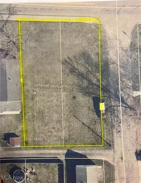 25 Th St, Canton, OH 44705 photo 5