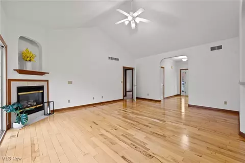 Living - 4352 Shannon Dr, Rootstown, OH 44272 photo 4 of 4