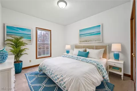 Bedroom - 4352 Shannon Dr, Rootstown, OH 44272 photo 4 of 4