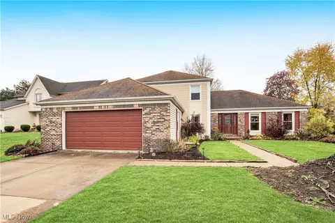 17683 Plymouth Row, Strongsville, OH 44136