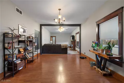 Living - 529 Westview Dr, Wooster, OH 44691 photo 1 of 2