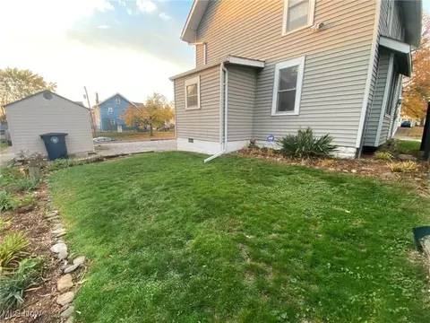 128 E Brookside Ave, Akron, OH 44301 photo 33