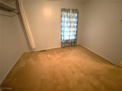 128 E Brookside Ave, Akron, OH 44301 photo 23