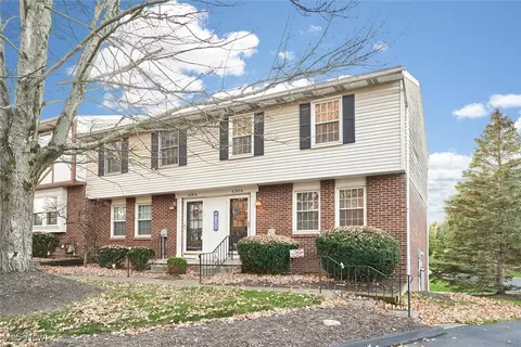 4297 Cox Dr #A, Stow, OH 44224