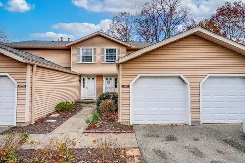 3971 Lake Run Blvd, Stow, OH 44224