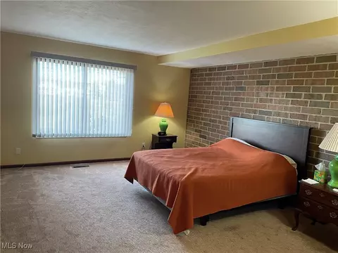 Bedroom - 4577 Morgate Cir NW, Canton, OH 44708 photo 3 of 3
