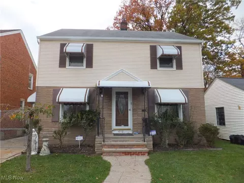 4072 W 56th St, Cleveland, OH 44144
