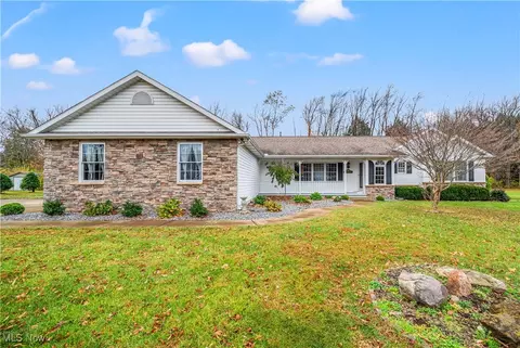7335 Fieldstone Ave, Conneaut, OH 44030