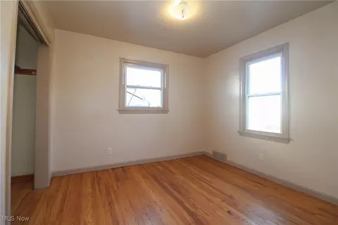 Bedroom - 853 5th St, Struthers, OH 44471 photo 1 of 8