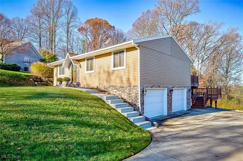 49 Comanche Trl, Malvern, OH 44644 photo 34