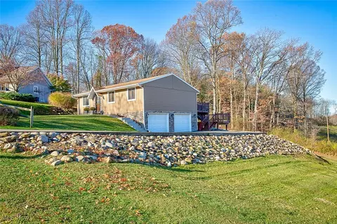 49 Comanche Trl, Malvern, OH 44644 photo 36
