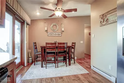 49 Comanche Trl, Malvern, OH 44644 photo 10