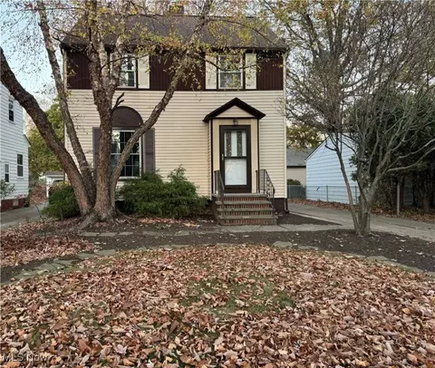 175 E 212th St, Euclid, OH 44123