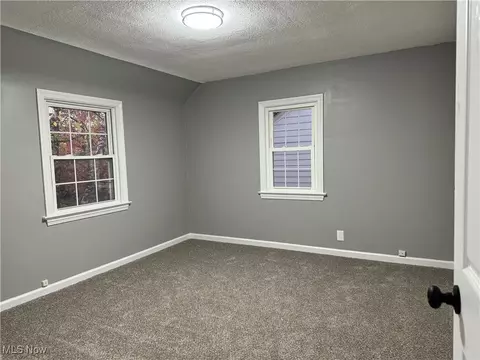 Bedroom - 175 E 212th St, Euclid, OH 44123 photo 7 of 11