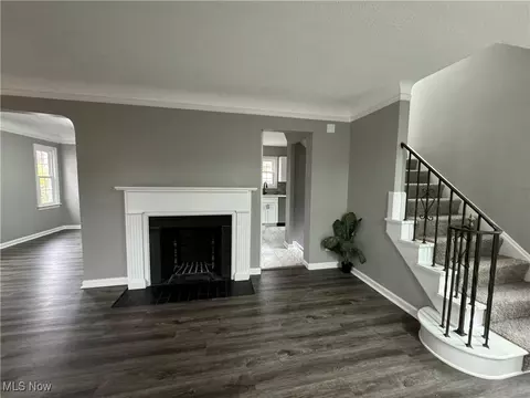 Living - 175 E 212th St, Euclid, OH 44123 photo 1 of 6