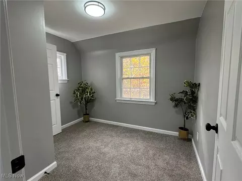Bedroom - 175 E 212th St, Euclid, OH 44123 photo 2 of 11