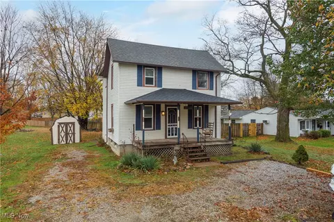 38780 Chestnut Ridge Rd, Elyria, OH 44035