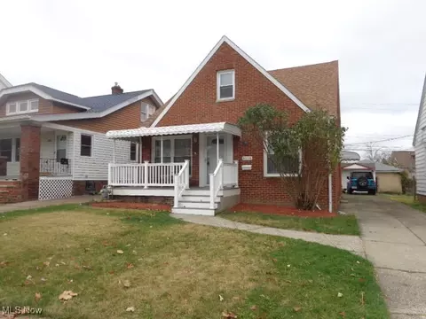 6116 Wareham Dr, Parma, OH 44129 photo 5