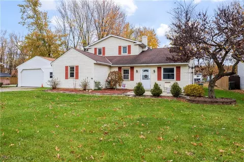 5569 Lear Nagle Rd, North Ridgeville, OH 44039