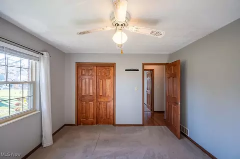 Bedroom - 155 Doolin Dr, Williamstown, WV 26187 photo 6 of 6