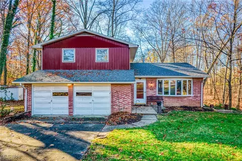 433 Fairview Pl, Alliance, OH 44601