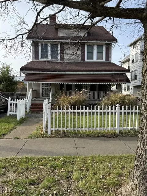 4164 E 116th St, Cleveland, OH 44105