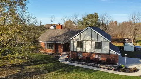 5843 Myrtle Hill Rd, Valley City, OH 44280